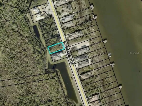 250 S Riverwalk Dr #74, Palm Coast, FL 32137
