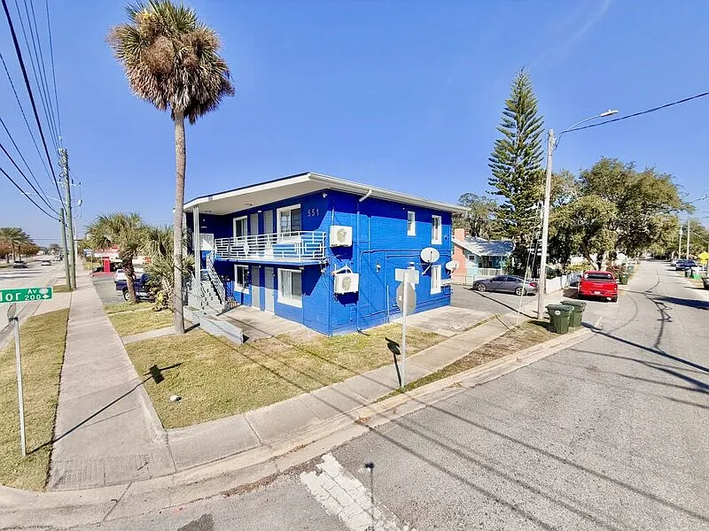 2 bed, 1.0 bath, 514 sqft, $895 — Photo 3