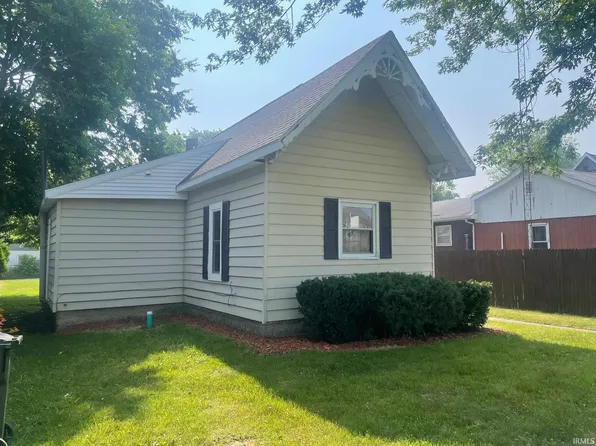 812 N Plum St, Plymouth, IN 46563