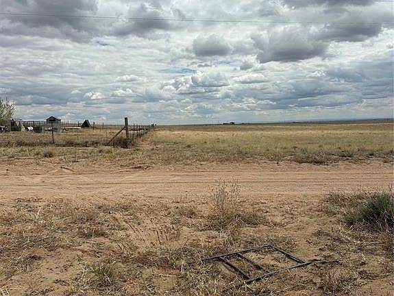4th image of 30790 Darroll Rd
