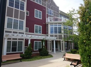 35 Commonwealth Ave APT 101, Newton, MA 02467