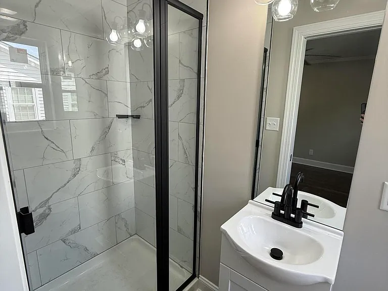 511 Dale St SW — Photo 13