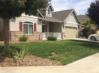 1030 Prosperity Dr, Lemoore, CA 93245