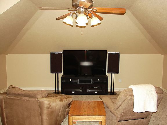 Living Area 1 (upstairs)