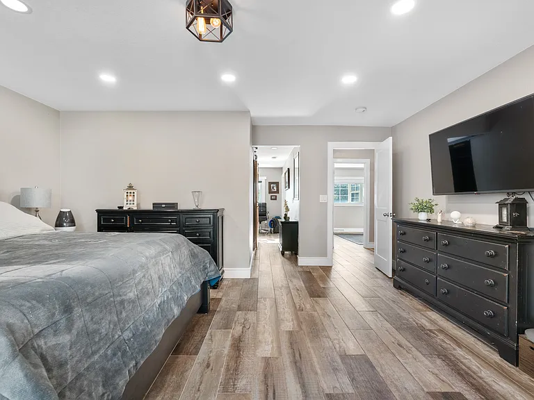 4218 S Alton St — Photo 12
