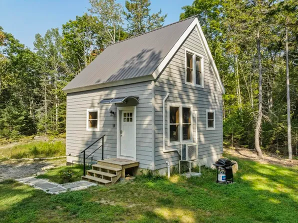 52 Old Stonewall Road, Boothbay Harbor, ME 04538