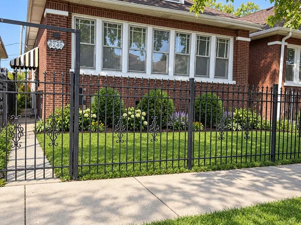 6240 S Francisco Ave, Chicago, IL 60629