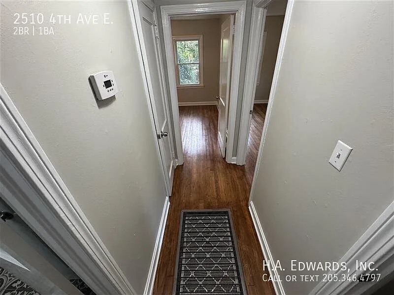 2 bed, $1,300 — Photo 2
