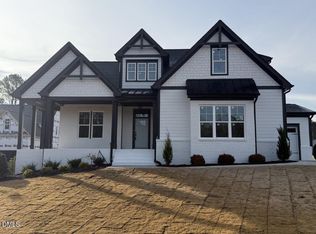 160 Summerlin Dr, Archer Lodge, NC 27527