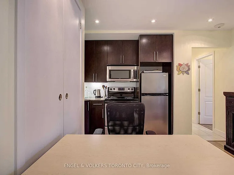 25 Ritchie Ave #202 — Photo 10