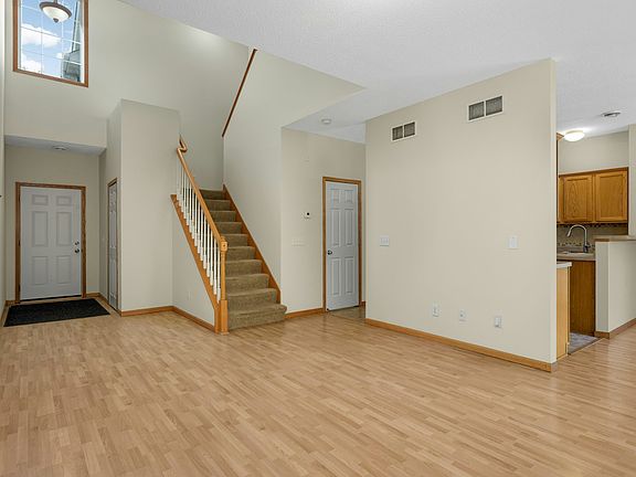 4th image of 6869 Folkestone Rd