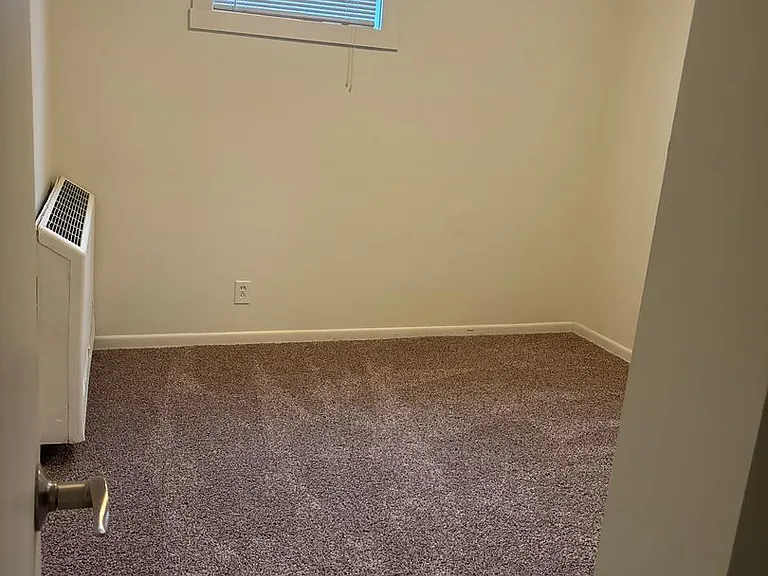 605 N Garden St — Photo 13