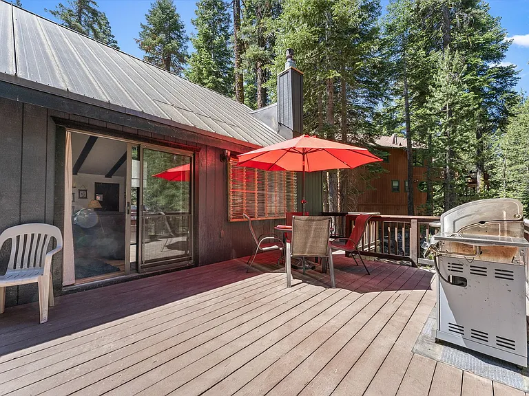 1142 Regency Way — Photo 21