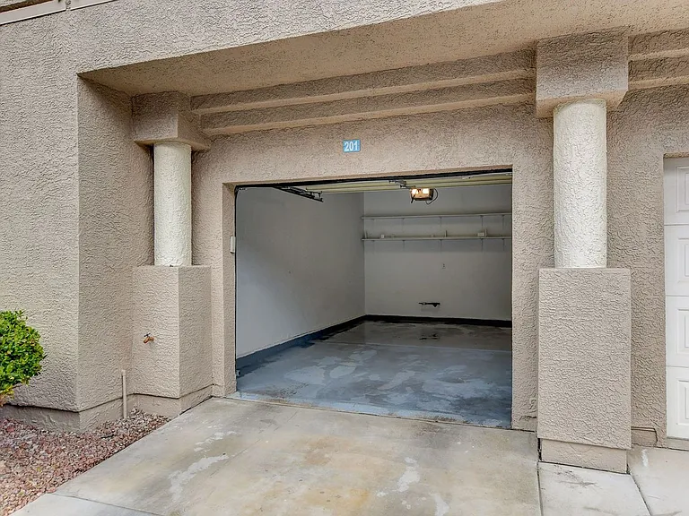 2052 Quarry Ridge St #201 — Photo 25