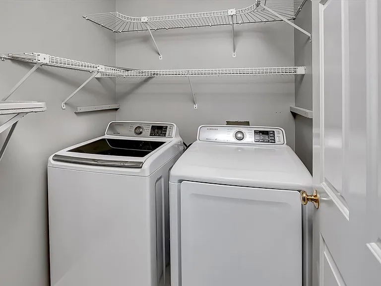 1601 NE Katsura St #501 — Photo 10