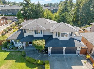 629 Possession View Ln, Mukilteo, WA 98275
