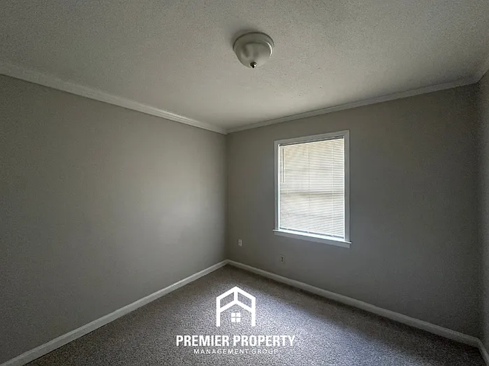 5288 Yale Rd — Photo 12