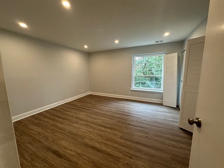 4000 Gypsy Ln #335 — Photo 22
