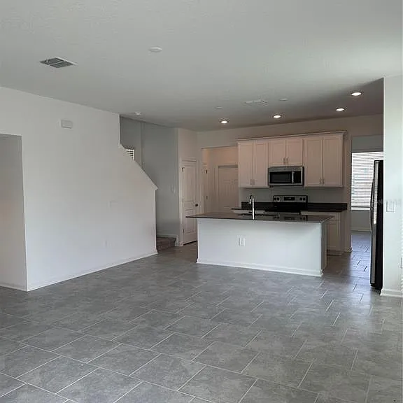 2525 Relaxing Ln — Photo 3