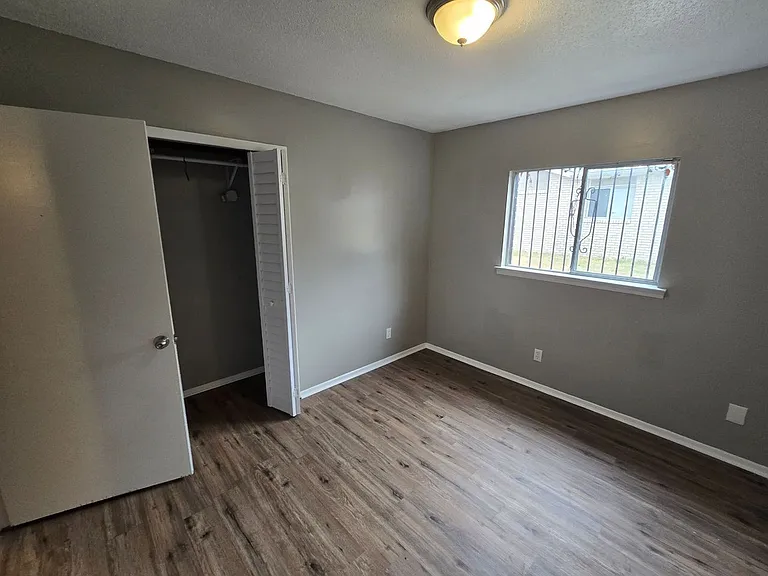 49 Saxony Cir — Photo 14