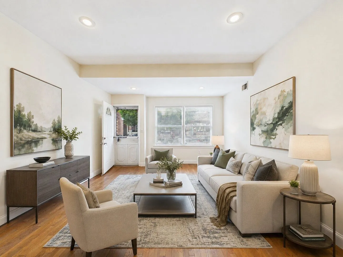 Large 4 bed 2 bath south philly home — Photo 3