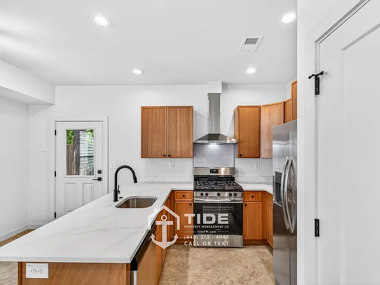 5810 Knight St — Photo 11