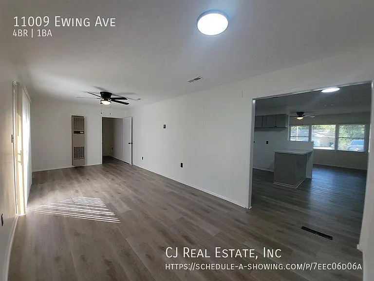 11009 Ewing Ave — Photo 5