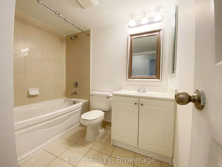 25 Greenview Ave #422 — Photo 9