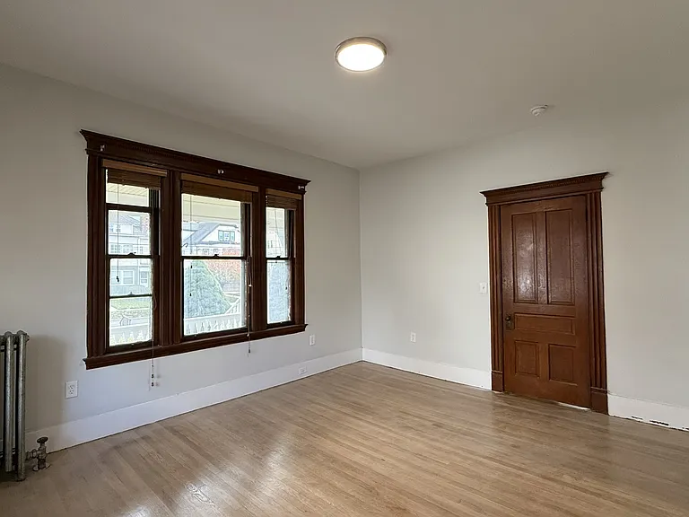 249 Fairfield Ave #1 — Photo 4
