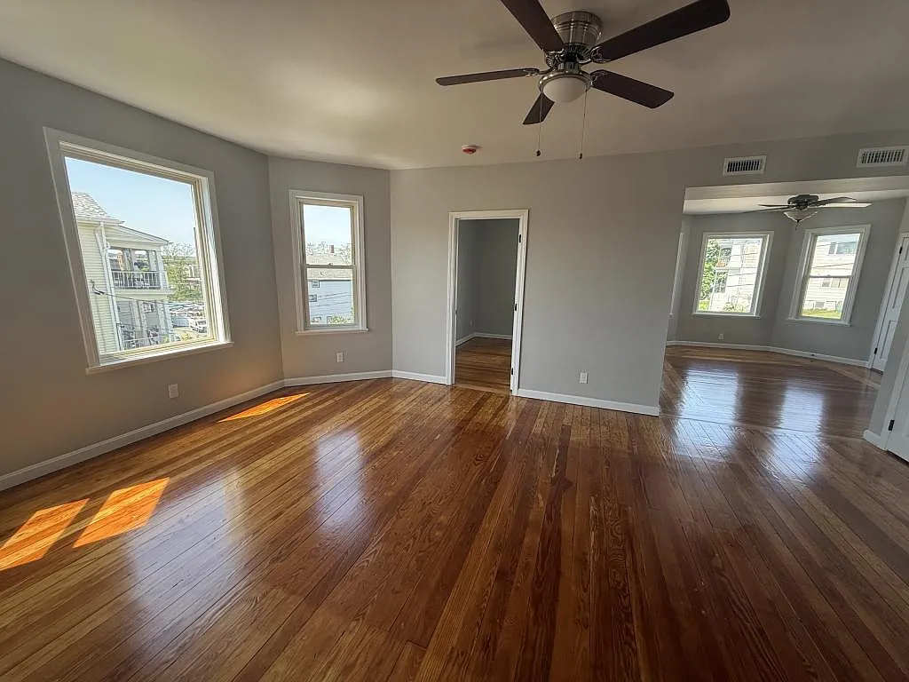 21 Jones St — Photo 2