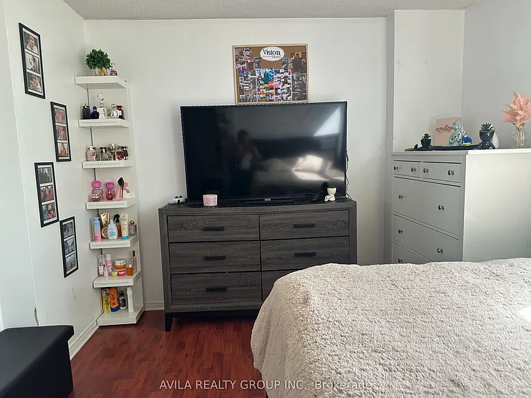 2900 Battleford Rd #210 — Photo 30