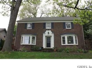 951 Comstock Ave, Syracuse, NY 13210