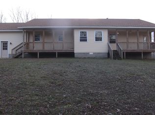 929 Long St, New Johnsonville, TN 37134