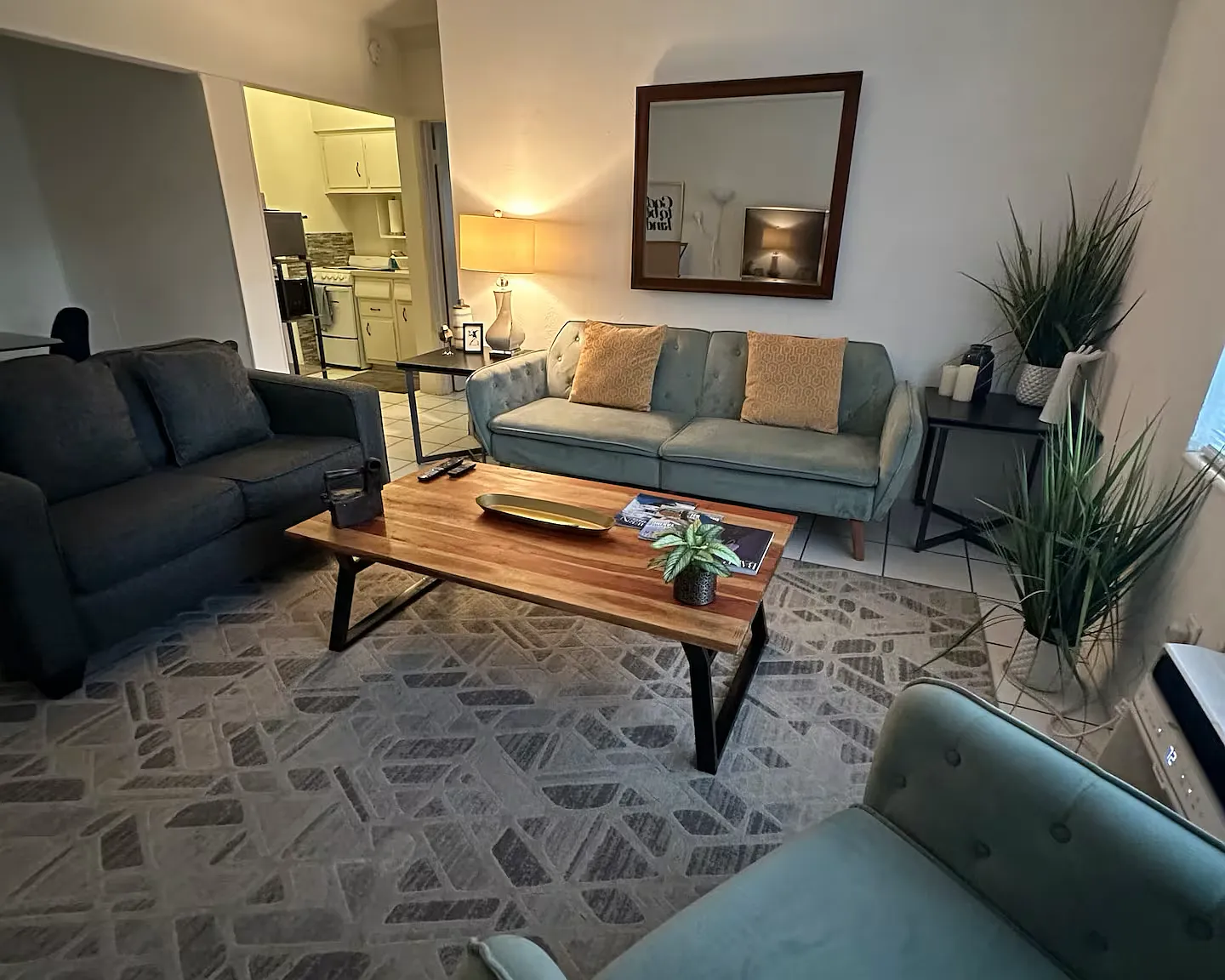 1 bed, 600 sqft, $2,000 — Photo 2