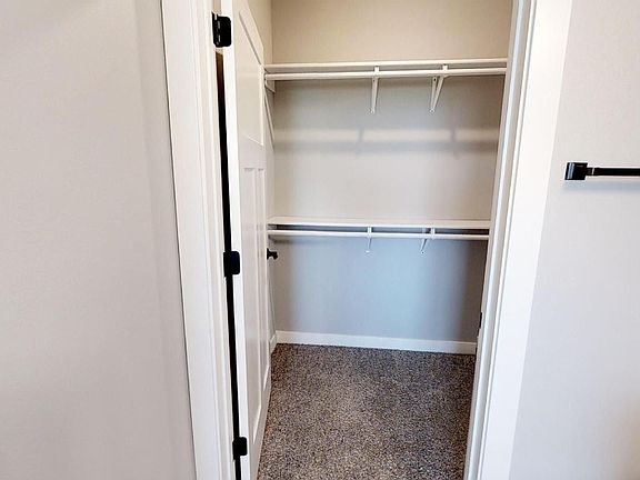2nd image of 4721 Farwell St #215