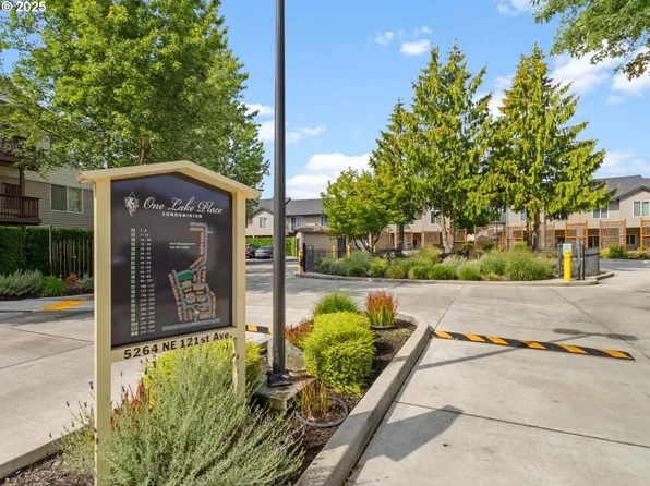 5264 NE 121st Ave APT 274, Vancouver, WA 98682