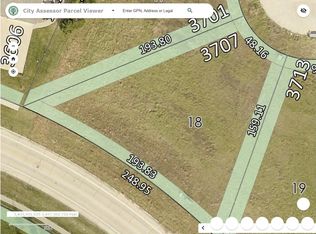 3707 Oakridge Ct SE, Cedar Rapids, IA 52403