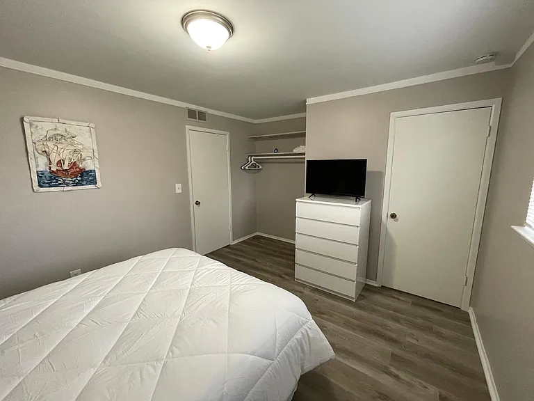7288 Cardinal St — Photo 17