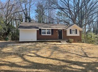 5321 Southampton Rd, Charlotte, NC 28217