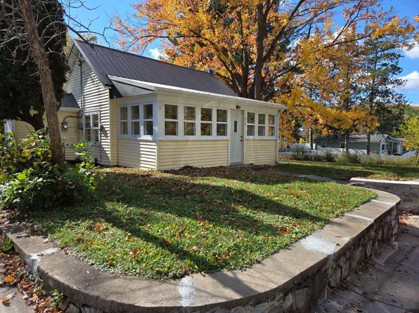 220 Elm Street, Baraboo, WI 53913