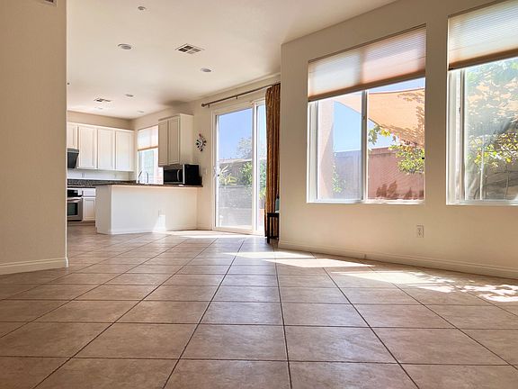 2nd image of 9965 Fieldthorn St