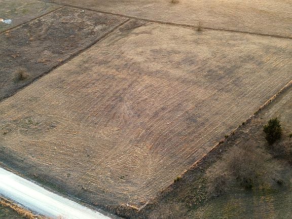 4th image of 1 359 County Rd