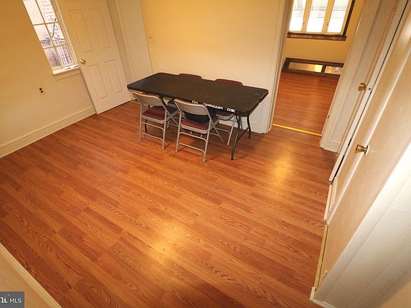 4th image of 550 N 63rd St Floor 1