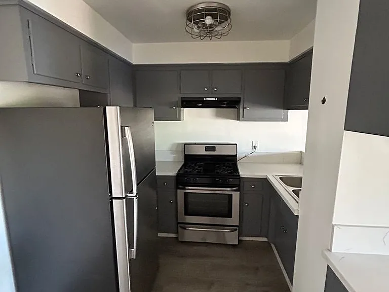 12128 Ramona Ave — Photo 19
