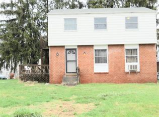 140 2nd St, California, PA 15419
