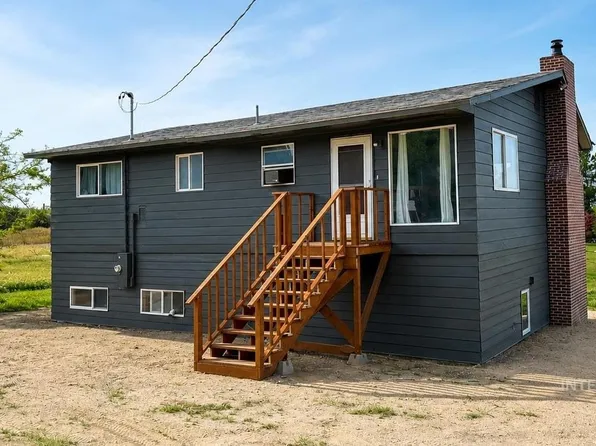 10590 Duck Ln, Nampa, ID 83686