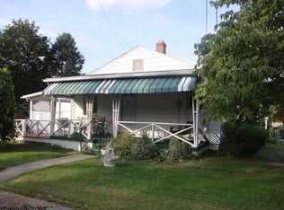 424 Morris Ave, Morgantown, WV 26501