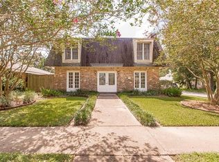 639 Labarre Dr, Metairie, LA 70001