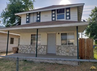 702 M St, Bakersfield, CA 93304