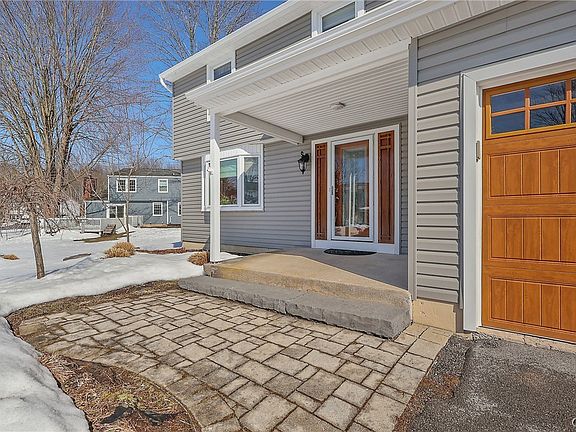 3rd image of 4071 Sesame Path